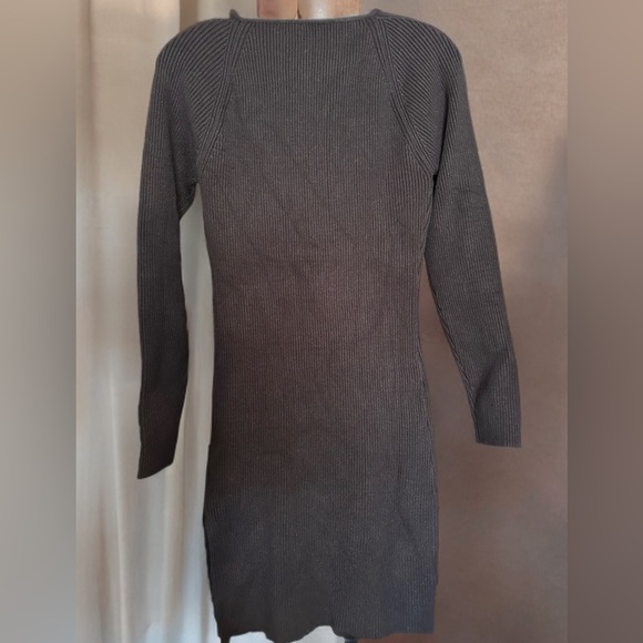 Women’s Long Sleeve Square Neckline BodyCon Sweater Mini Dress BRAND NEW - Picture 2 of 4